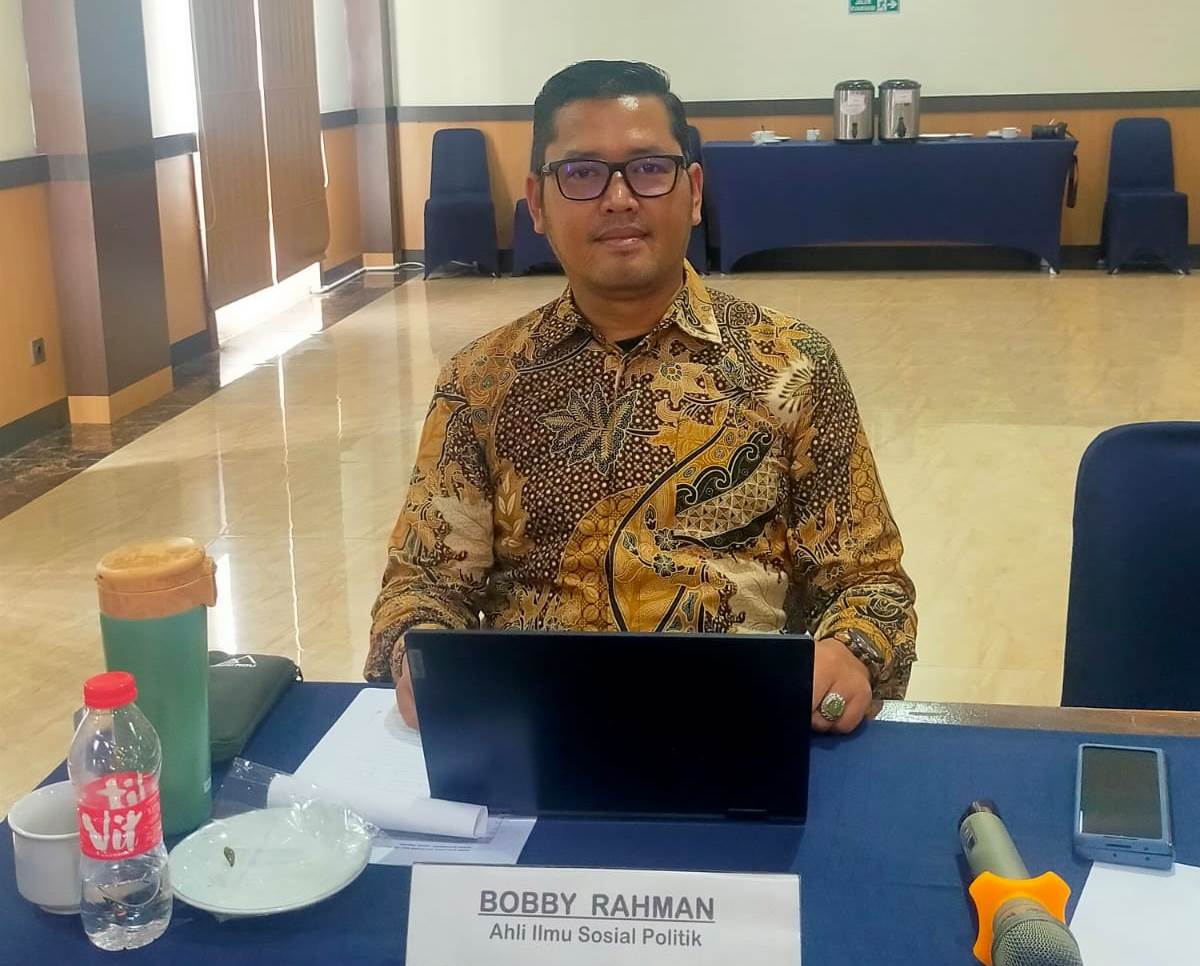 unimal 602817301 Ketua Jurusan Ilmu Politik dan Ilmu Komunikasi Universitas Malikussaleh Bobby Rahman